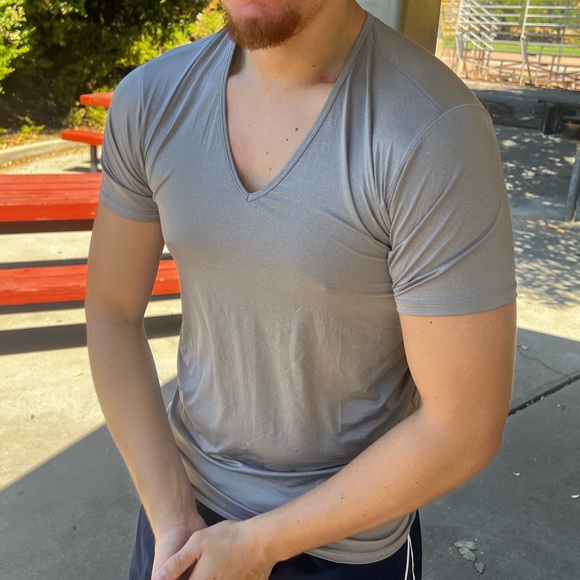 UNIQLO MEN AIRISM COMFORT UNLIMITED LIGHTWEIGHT STRETCHY UNDER SHIRT T UNDERWEAR - Picture 10 of 16